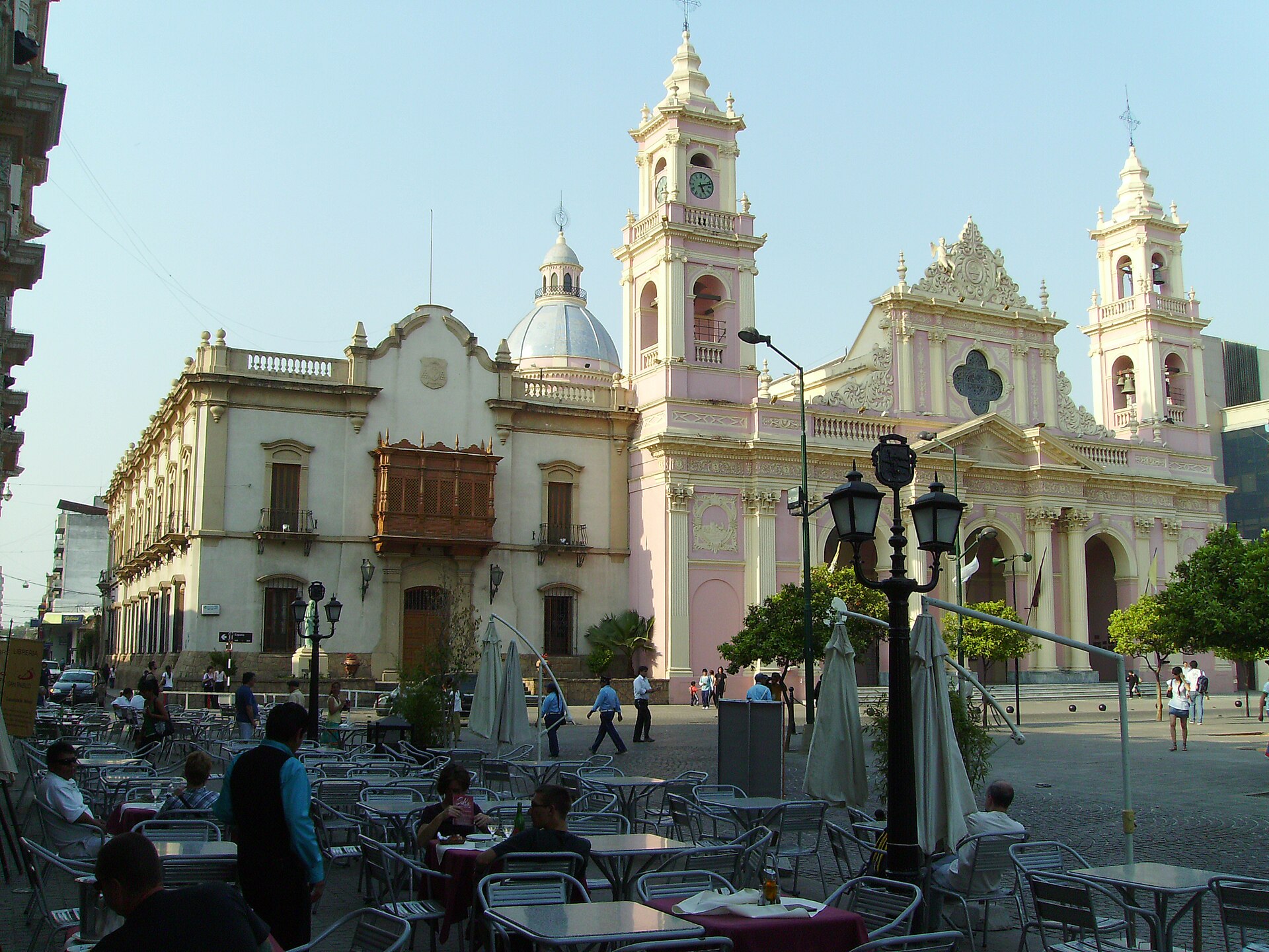 The pink cathedral on the Plaza 9 de Julio in Salta