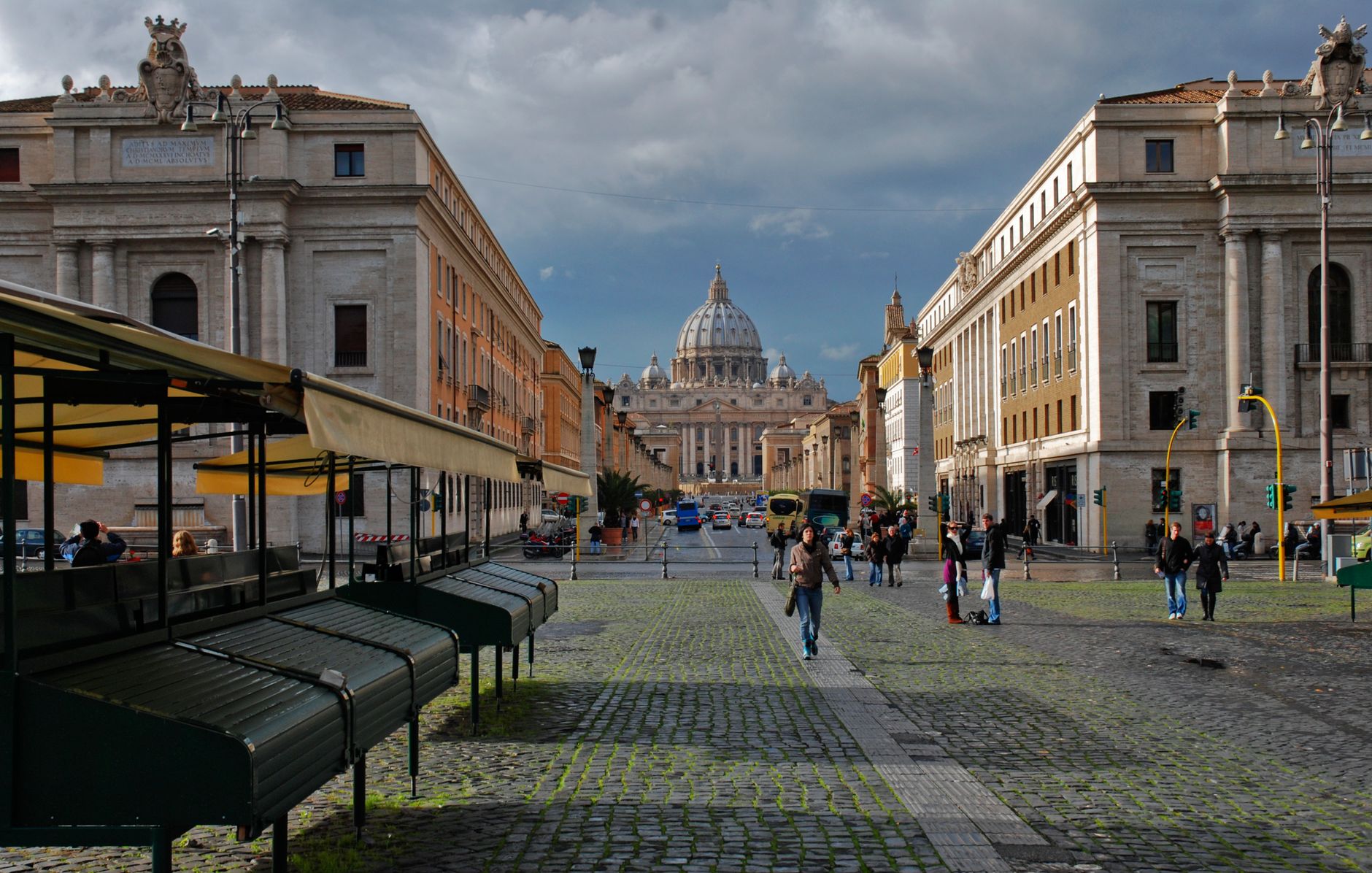 Via della Conciliazione leading to St Peter's